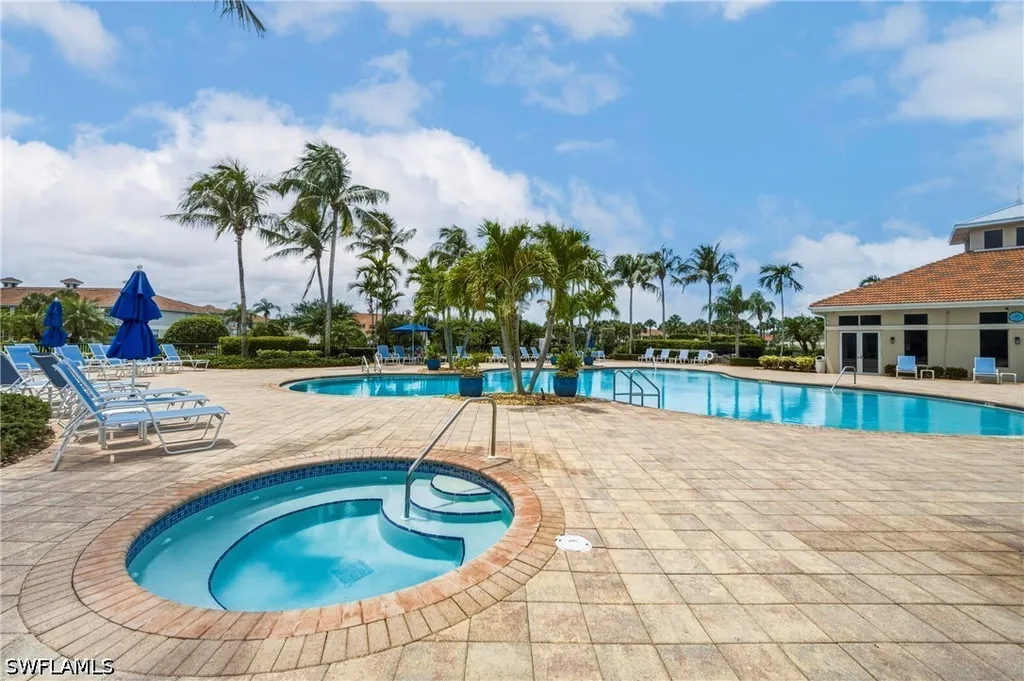 3053 Driftwood Way Naples FL 34109