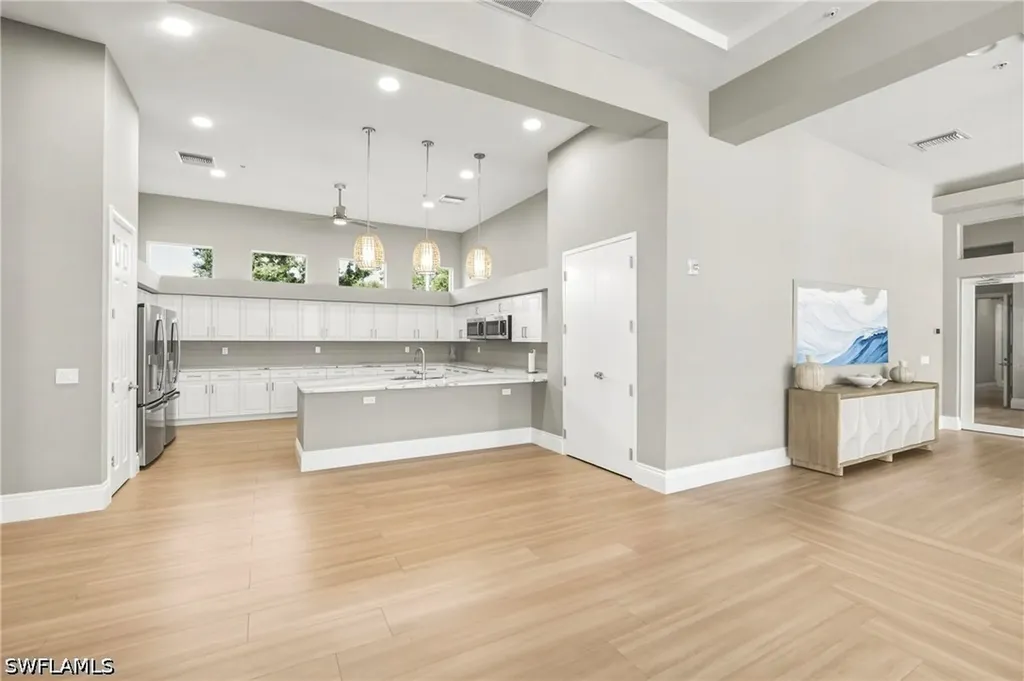 3053 Driftwood Way Naples FL 34109