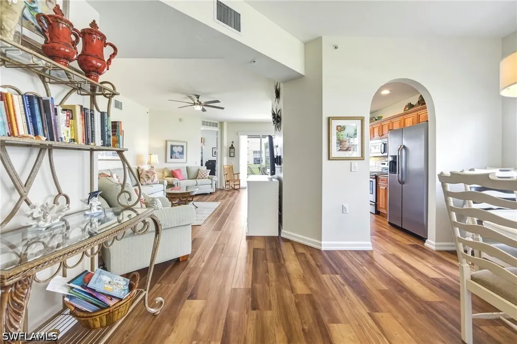 3053 Driftwood Way Naples FL 34109