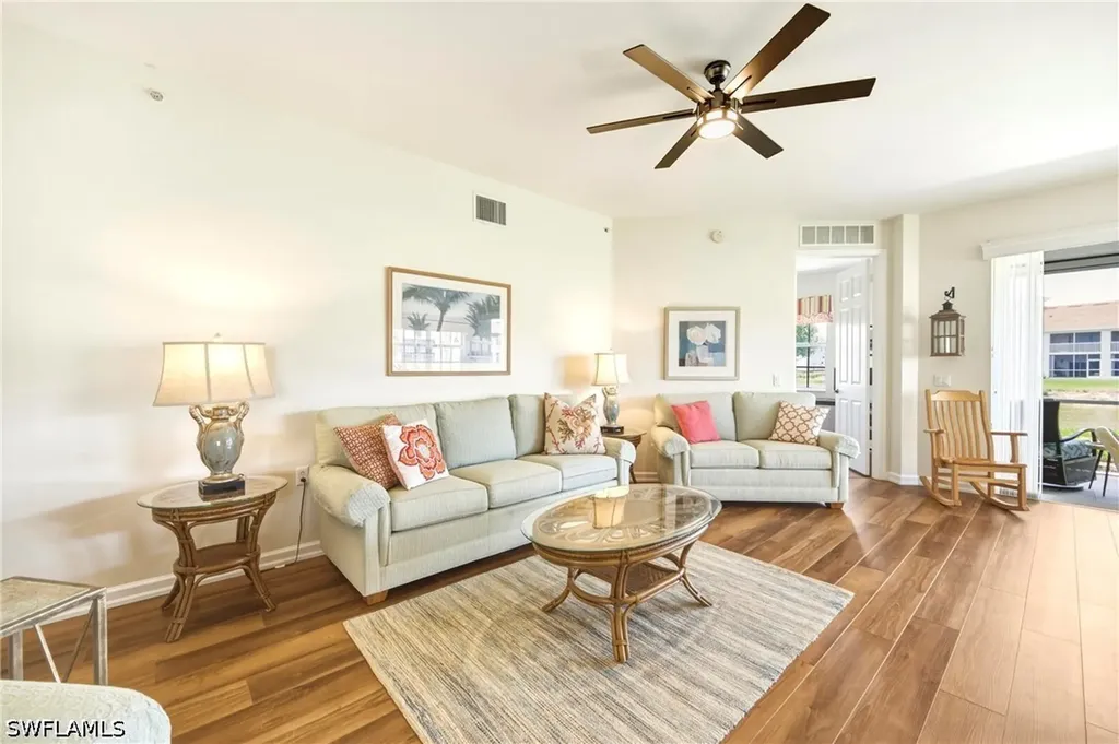 3053 Driftwood Way Naples FL 34109