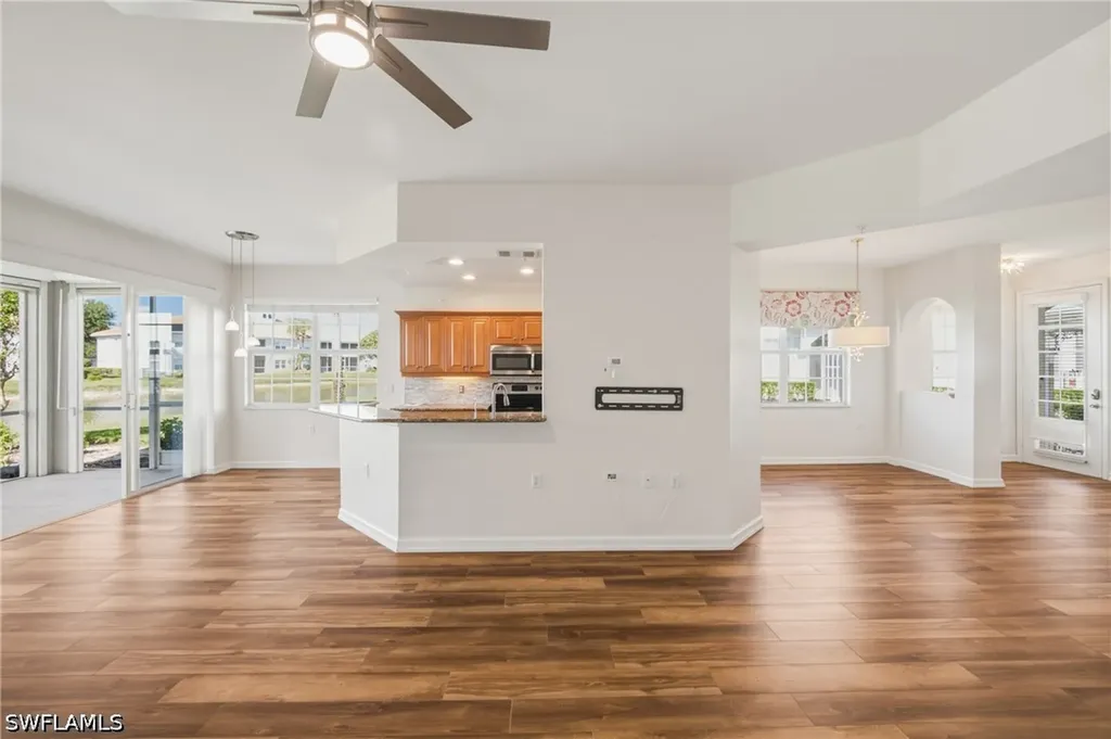 3053 Driftwood Way Naples FL 34109