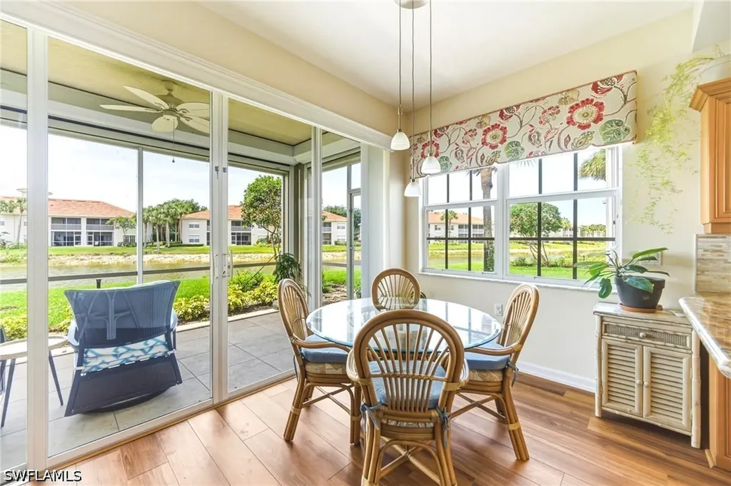 3053 Driftwood Way Naples FL 34109
