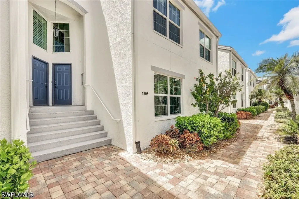 5941 Sand Wedge Lane Naples FL 34110