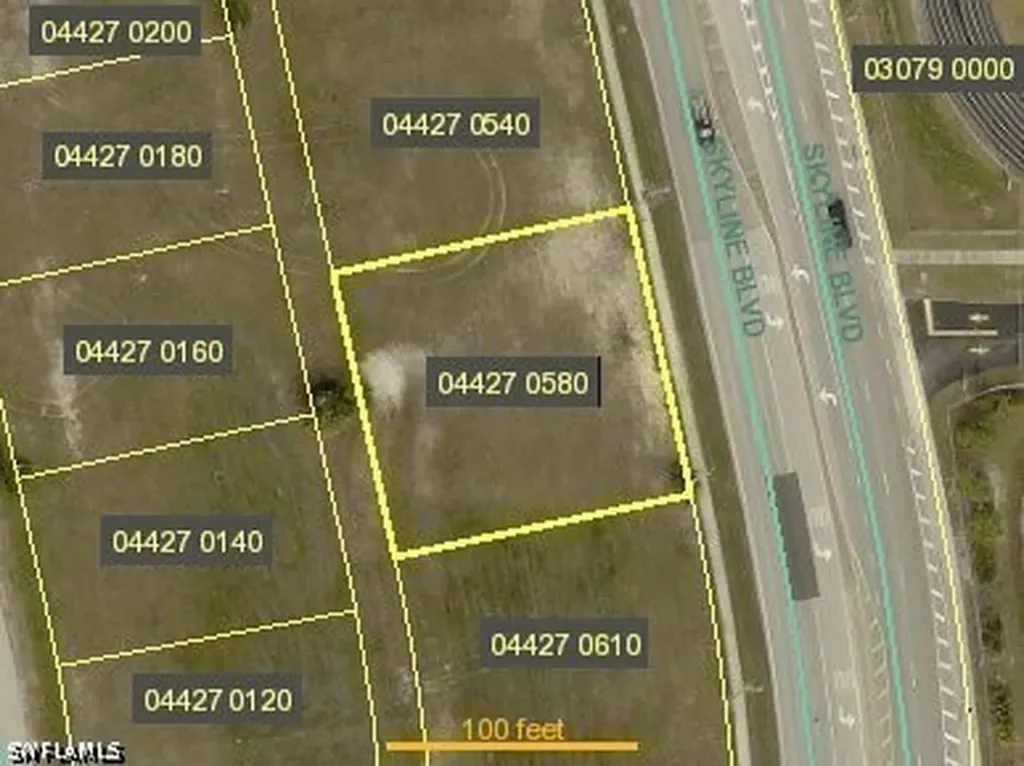1712 Skyline Boulevard Cape Coral FL 33991