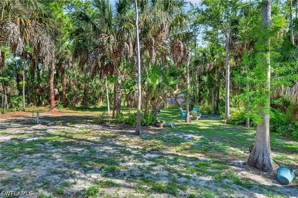 2745 22nd Avenue NE Naples FL 34120