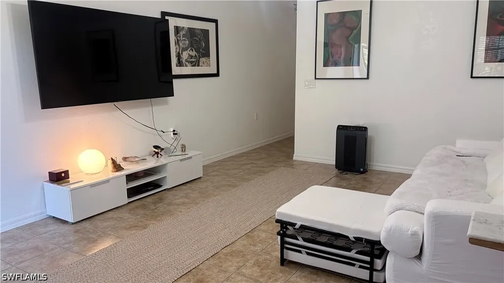 9064 Gervais Circle Naples FL 34120