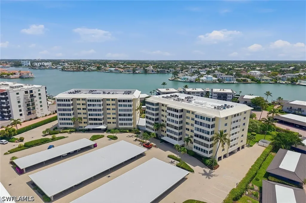 3410 Gulf Shore Boulevard N Naples FL 34103