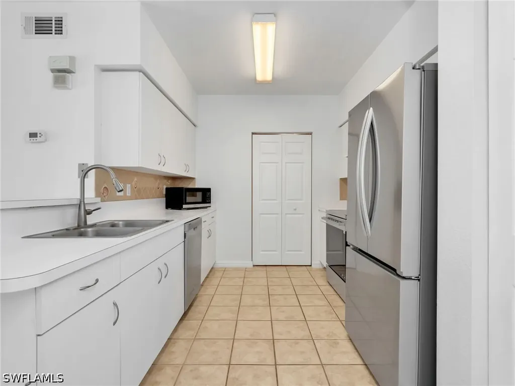 27087 Matheson Avenue Bonita Springs FL 34135