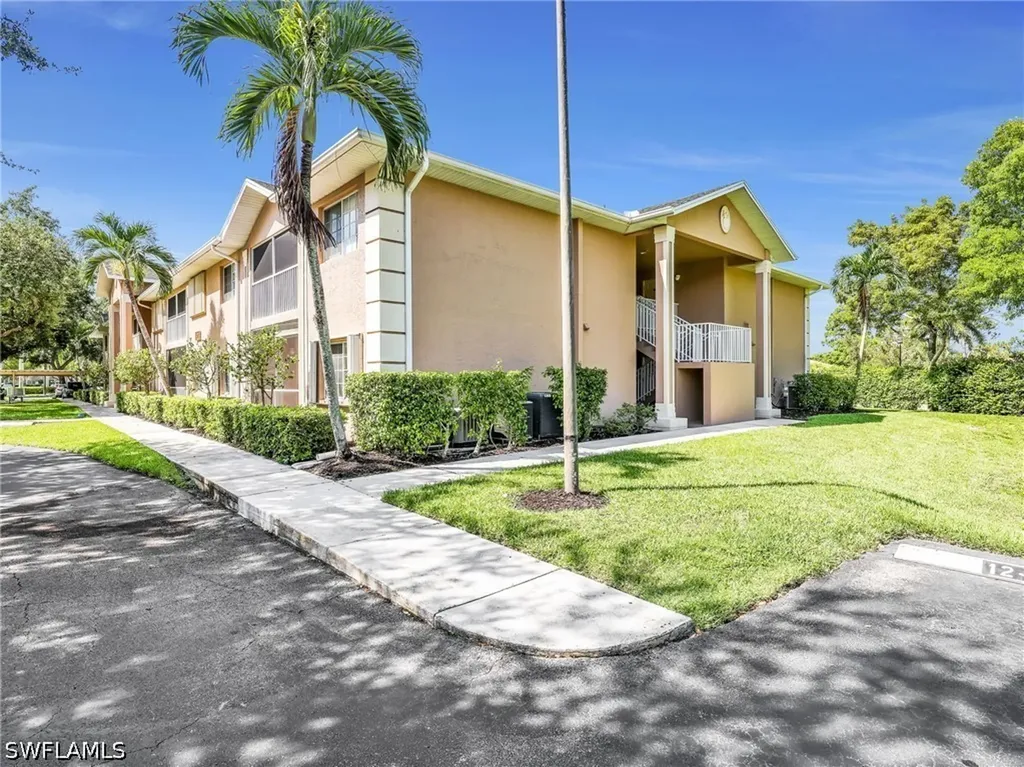 27087 Matheson Avenue Bonita Springs FL 34135