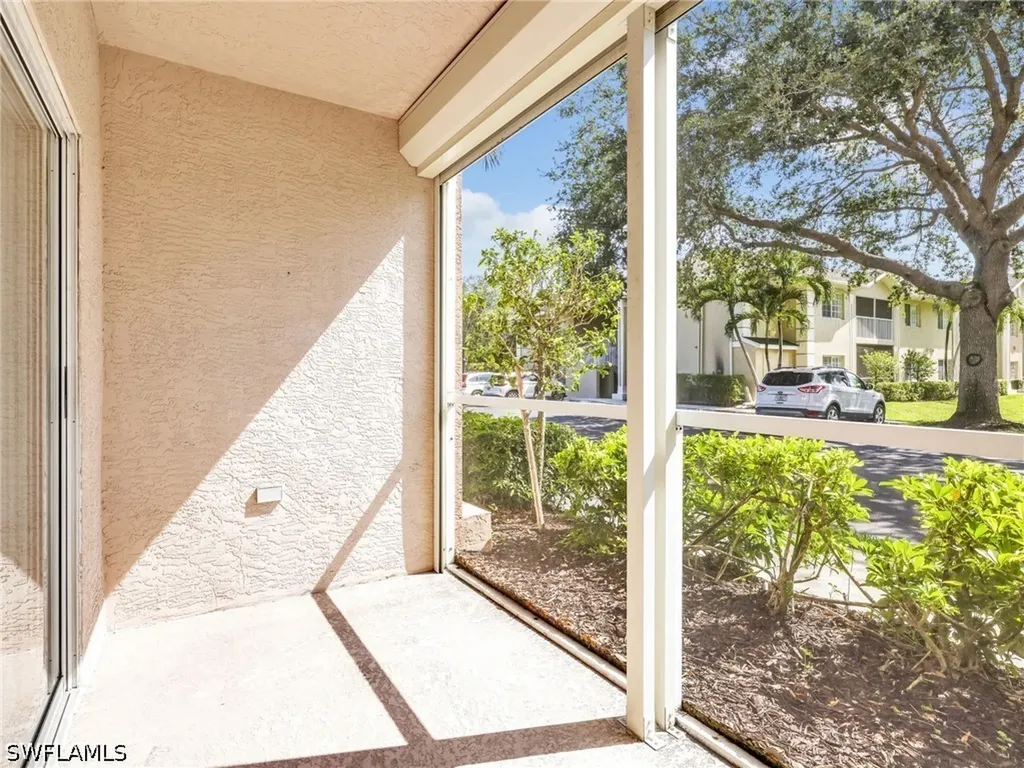 27087 Matheson Avenue Bonita Springs FL 34135
