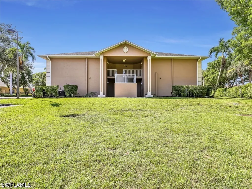 27087 Matheson Avenue Bonita Springs FL 34135