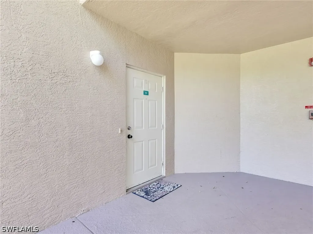27087 Matheson Avenue Bonita Springs FL 34135