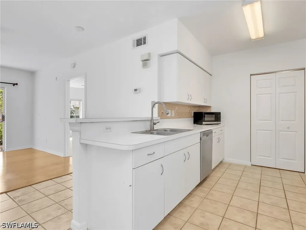 27087 Matheson Avenue Bonita Springs FL 34135
