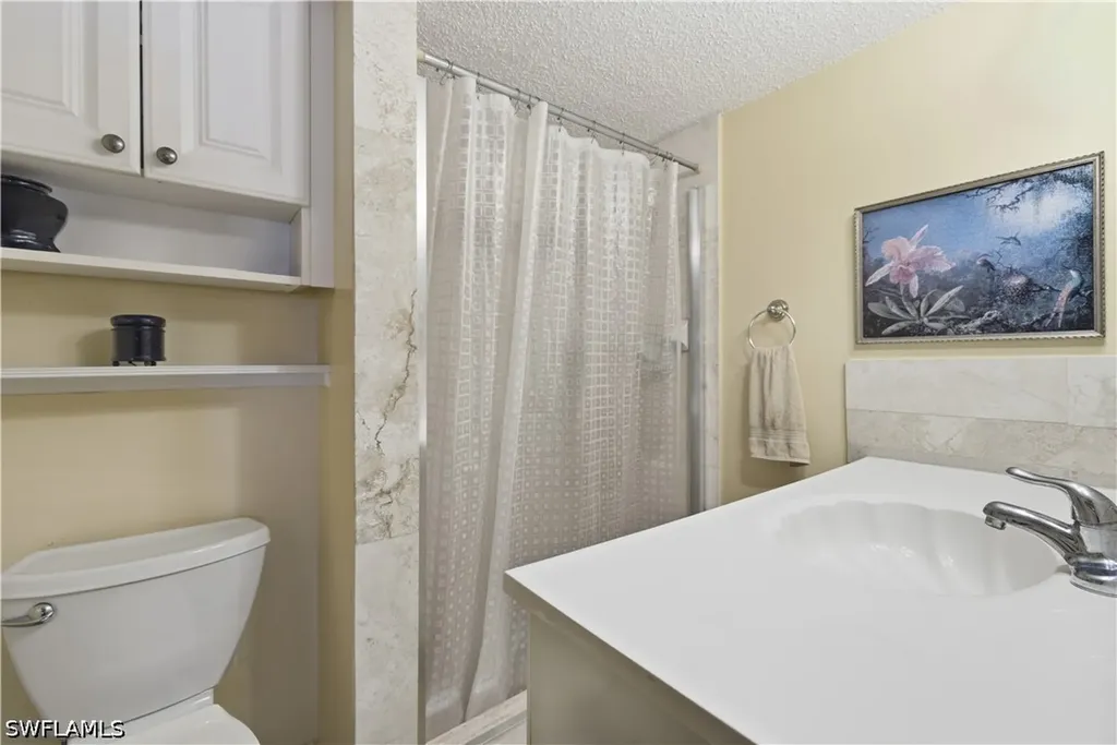 9395 Pennsylvania Avenue Bonita Springs FL 34135