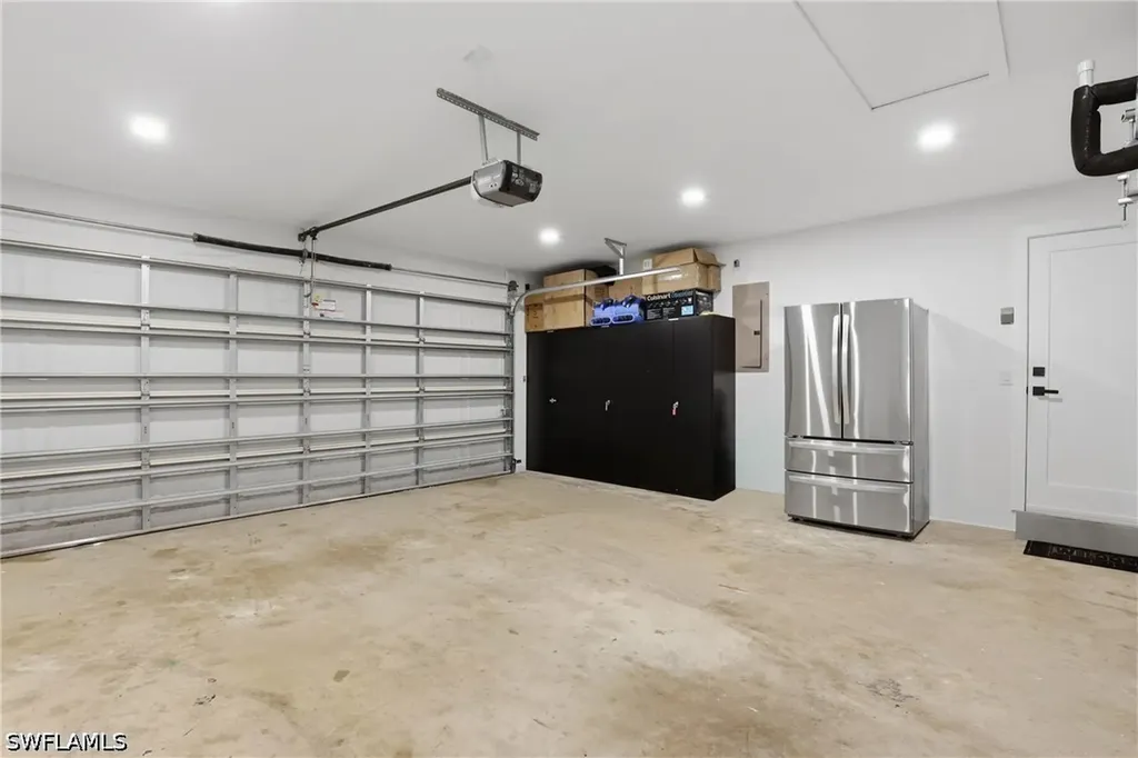 1606 SE 28th Street Cape Coral FL 33904