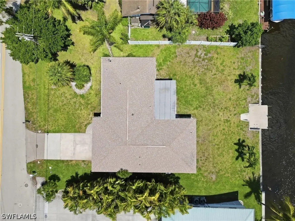 1606 SE 28th Street Cape Coral FL 33904