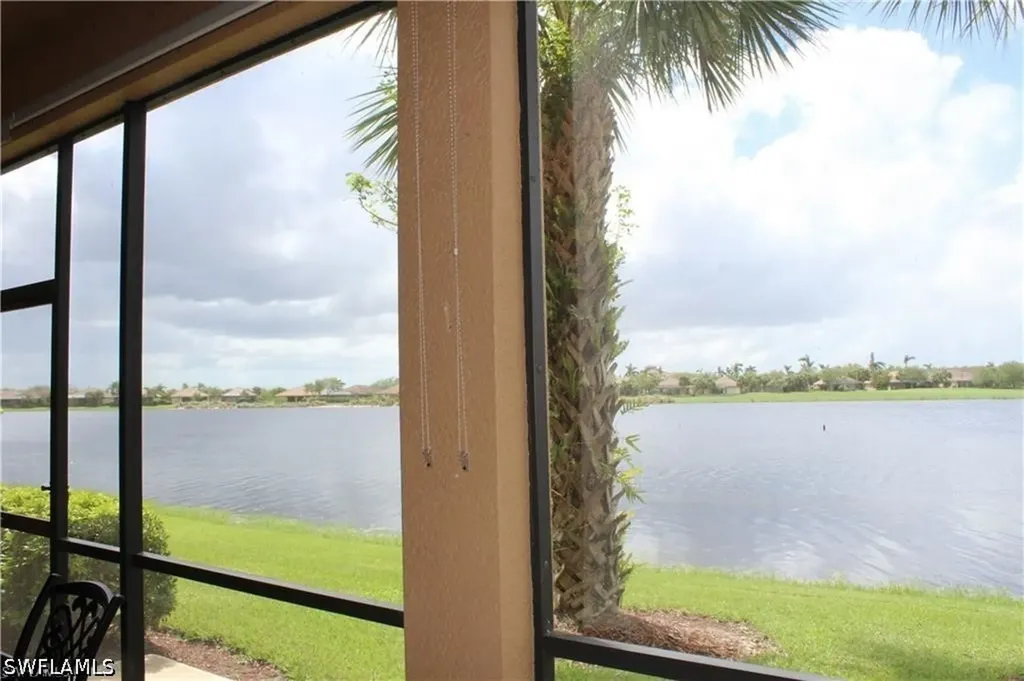 10474 Smokehouse Bay Drive Naples FL 34120