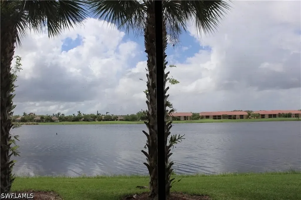 10474 Smokehouse Bay Drive Naples FL 34120