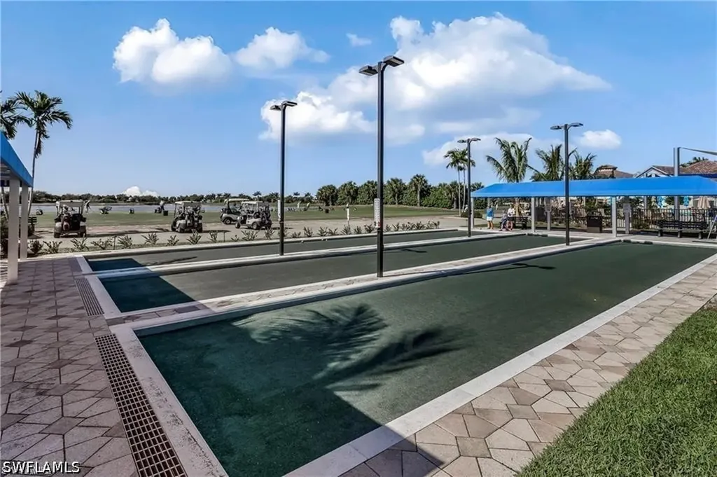 10474 Smokehouse Bay Drive Naples FL 34120