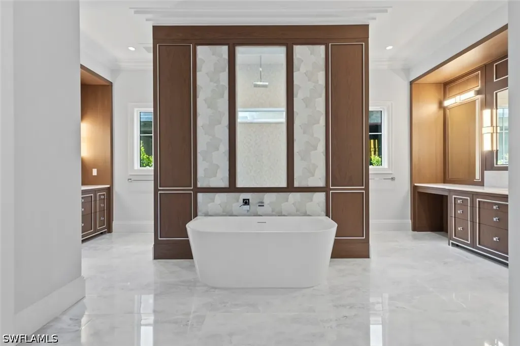 Naples FL 34102