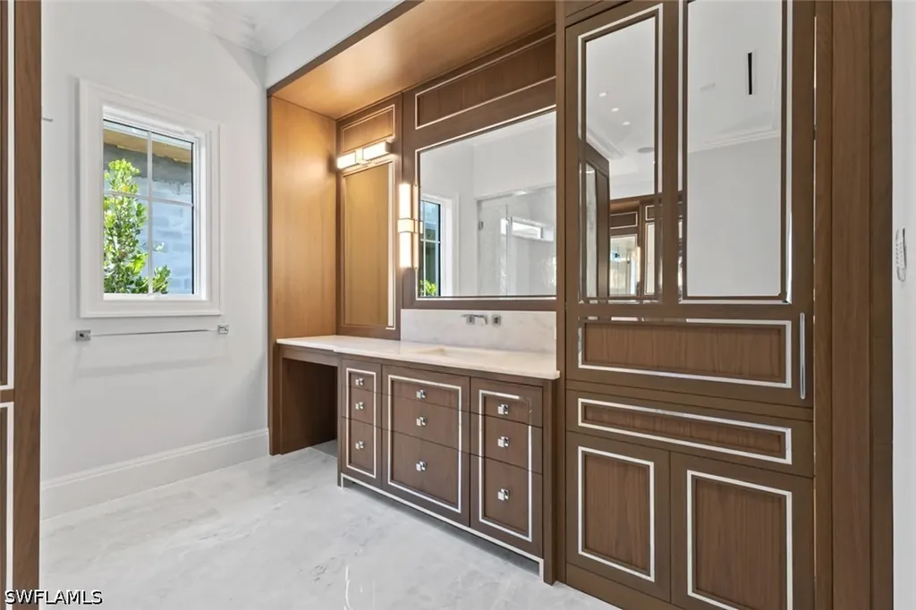 Naples FL 34102