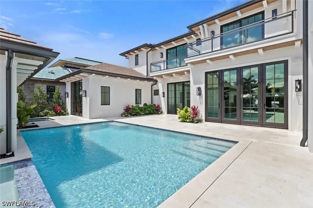 Naples FL 34102