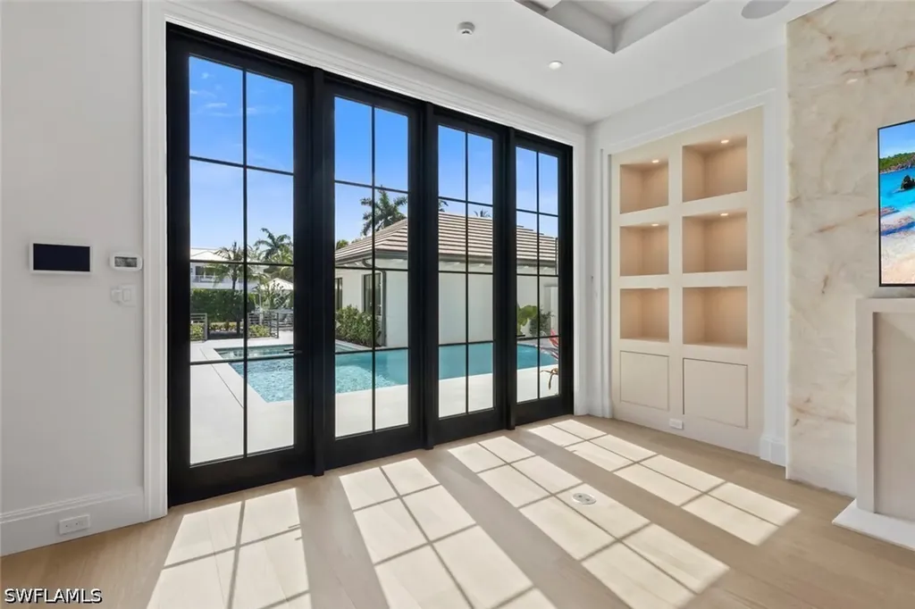 Naples FL 34102