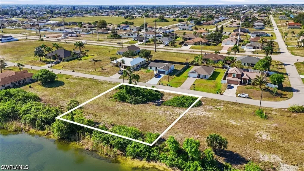 527 NW 24th Terrace Cape Coral FL 33993