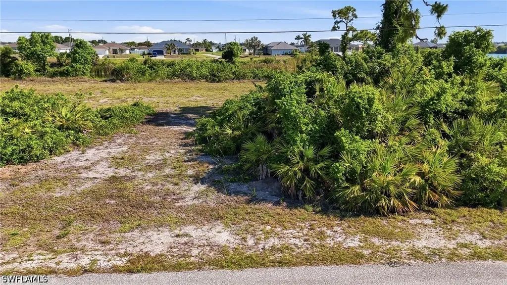 527 NW 24th Terrace Cape Coral FL 33993