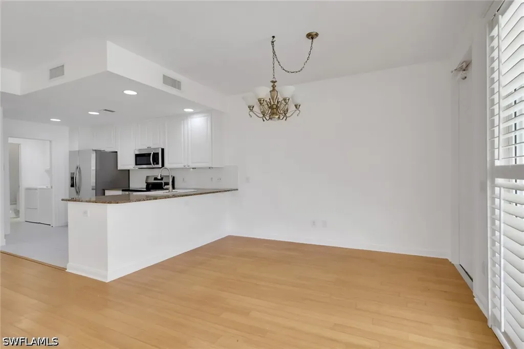 6284 Towncenter Circle Naples FL 34119