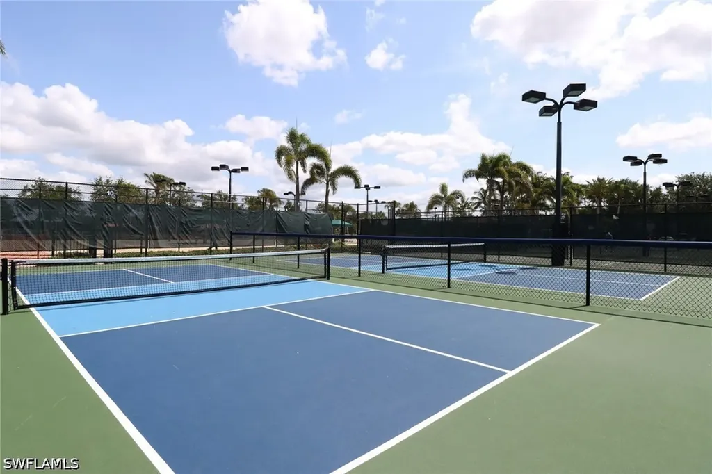 6284 Towncenter Circle Naples FL 34119