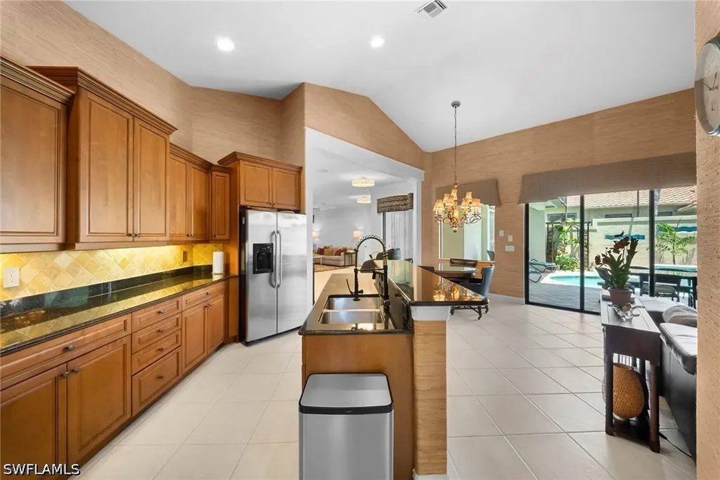 955 Tivoli Court Naples FL 34104