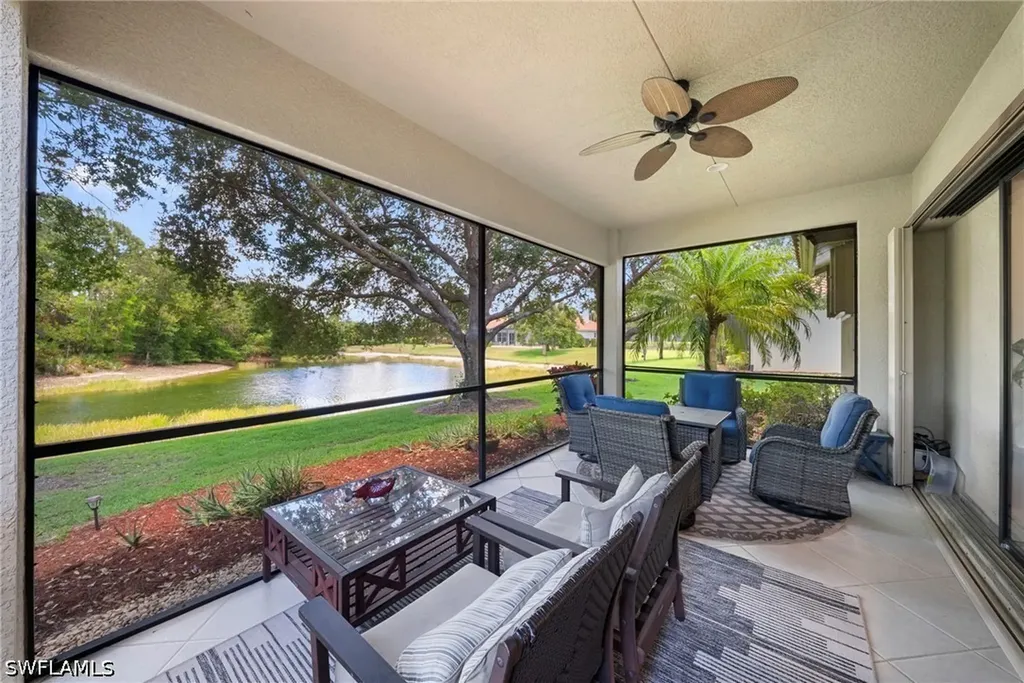 955 Tivoli Court Naples FL 34104