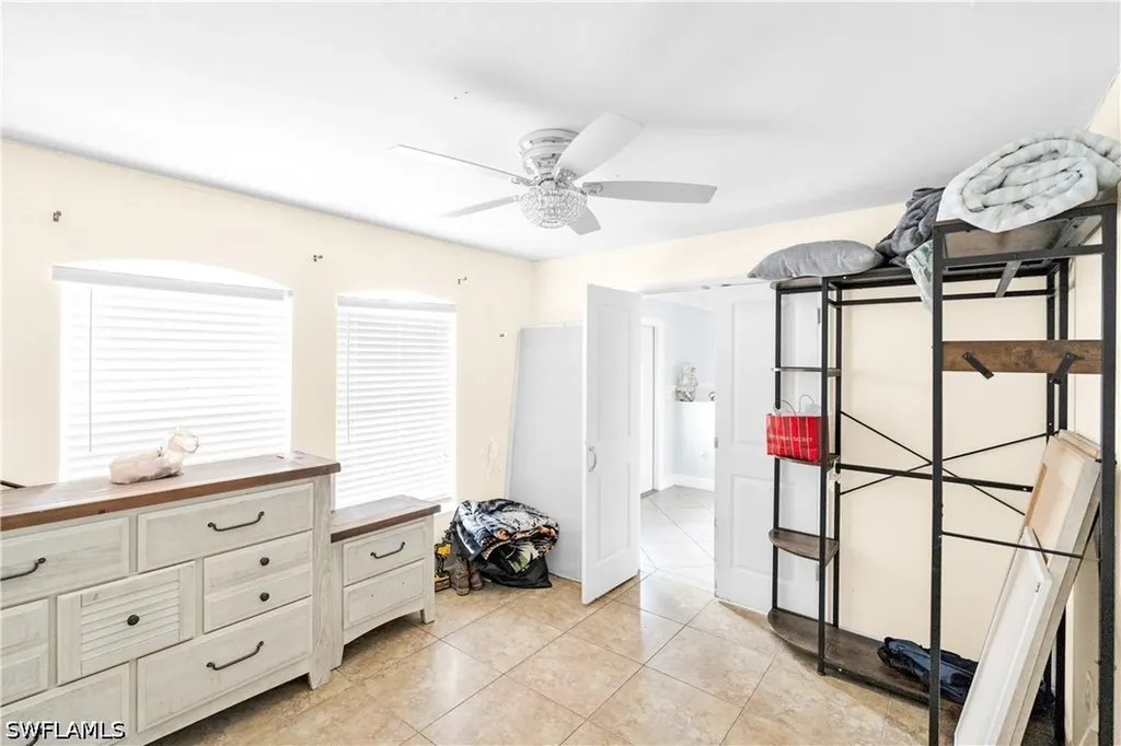 4207 30th Street SW Lehigh Acres FL 33976