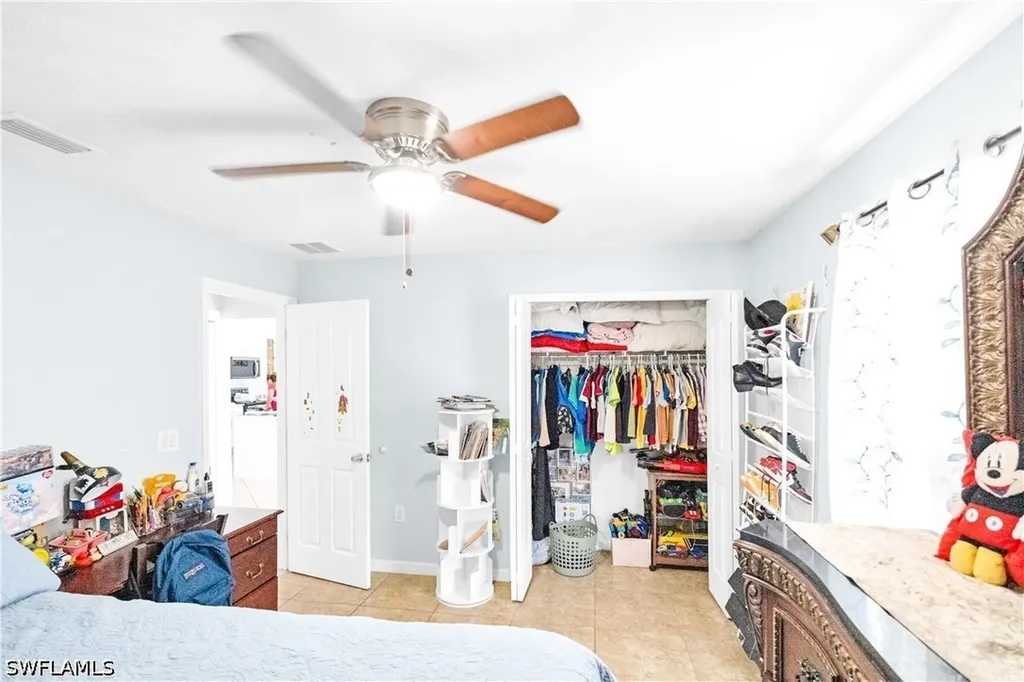 4207 30th Street SW Lehigh Acres FL 33976