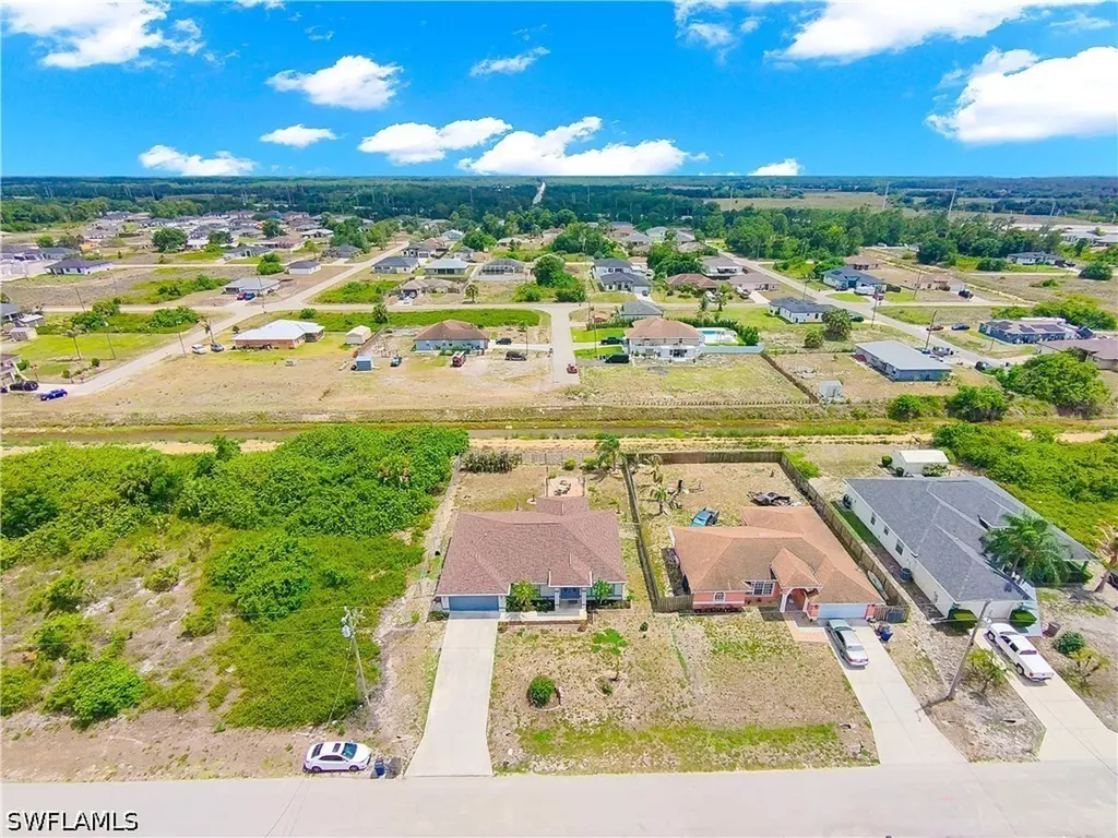 4207 30th Street SW Lehigh Acres FL 33976