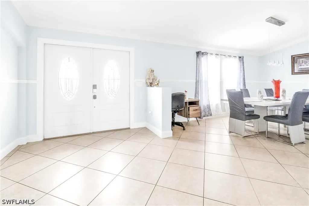 4207 30th Street SW Lehigh Acres FL 33976