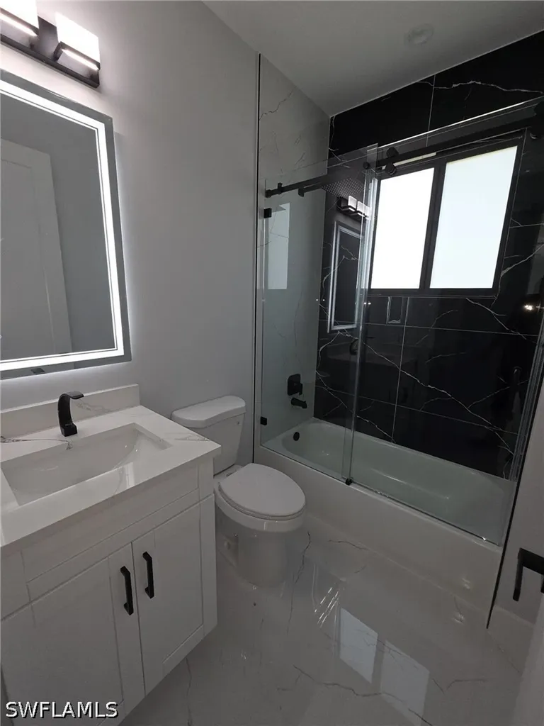4104 16th Avenue NE Naples FL 34120