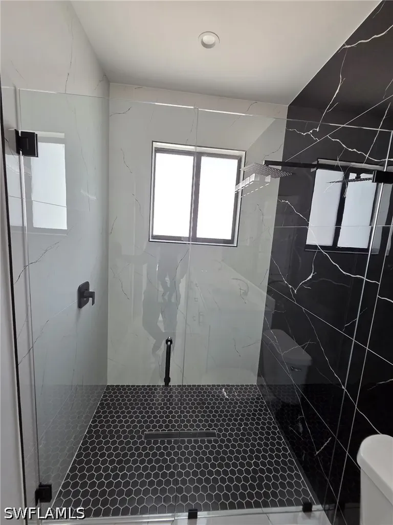 4104 16th Avenue NE Naples FL 34120