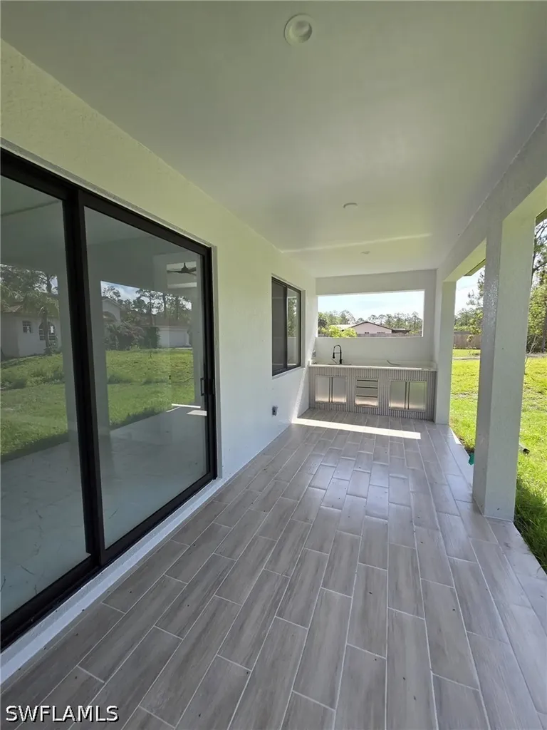 4104 16th Avenue NE Naples FL 34120