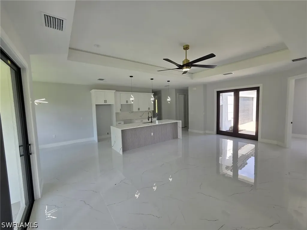 4104 16th Avenue NE Naples FL 34120