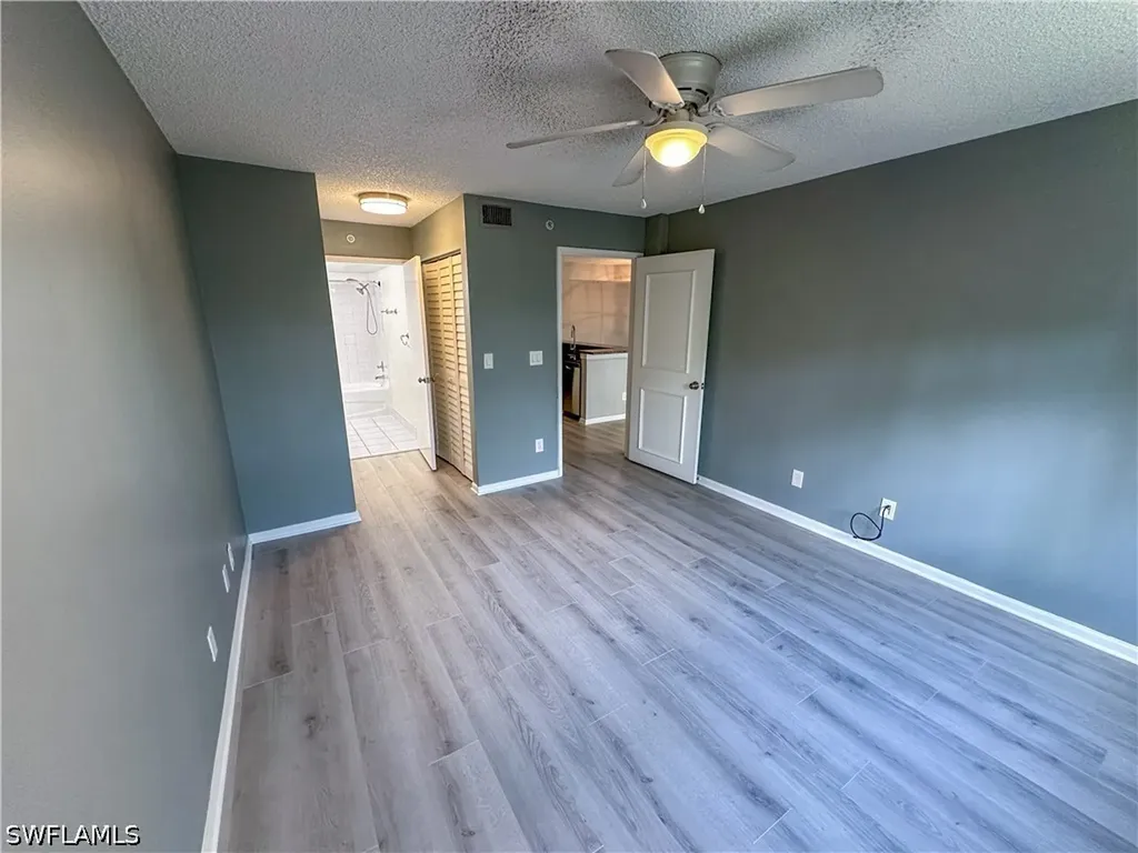 1250 Wildwood Lakes Boulevard Naples FL 34104