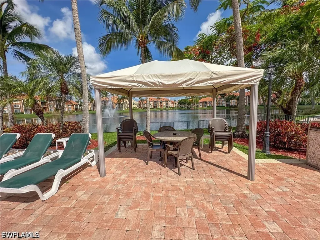1250 Wildwood Lakes Boulevard Naples FL 34104
