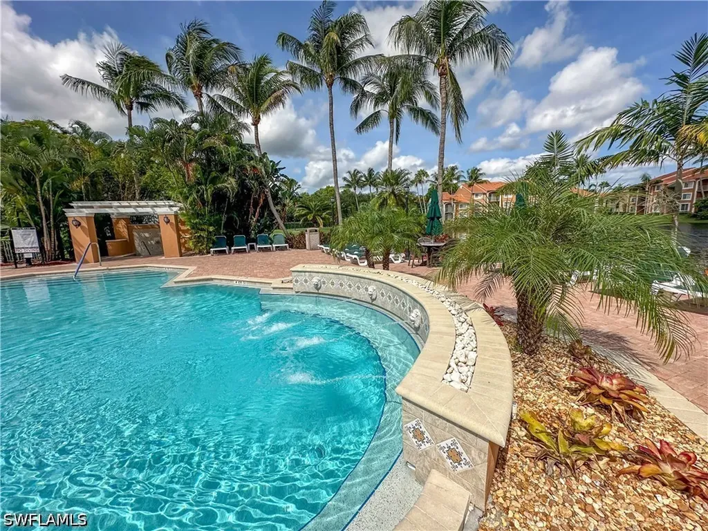 1250 Wildwood Lakes Boulevard Naples FL 34104
