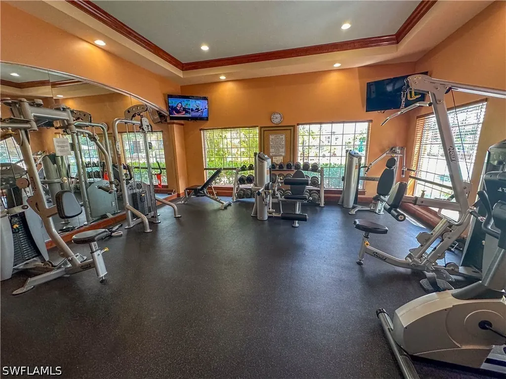 1250 Wildwood Lakes Boulevard Naples FL 34104