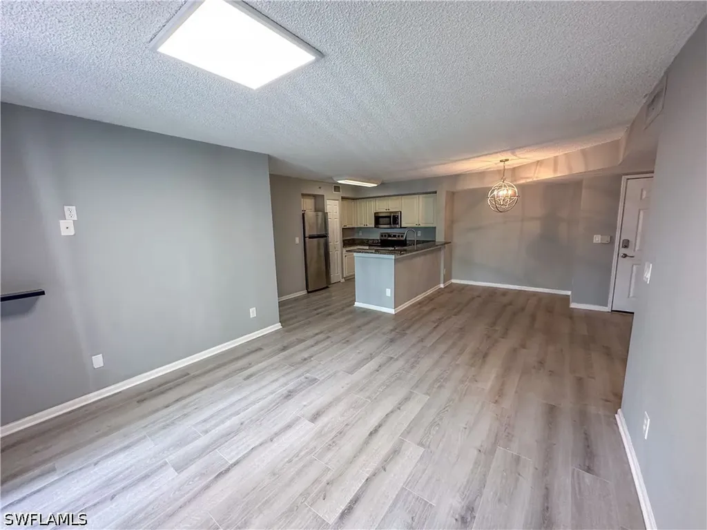 1250 Wildwood Lakes Boulevard Naples FL 34104