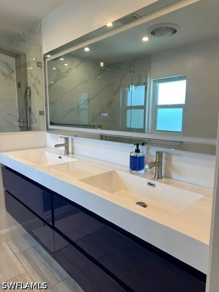 27124 Edenbridge Court Bonita Springs FL 34135
