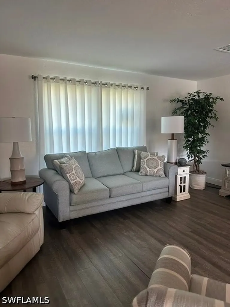 27124 Edenbridge Court Bonita Springs FL 34135