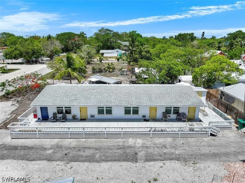 407 Mango Avenue Goodland Isles FL 34140