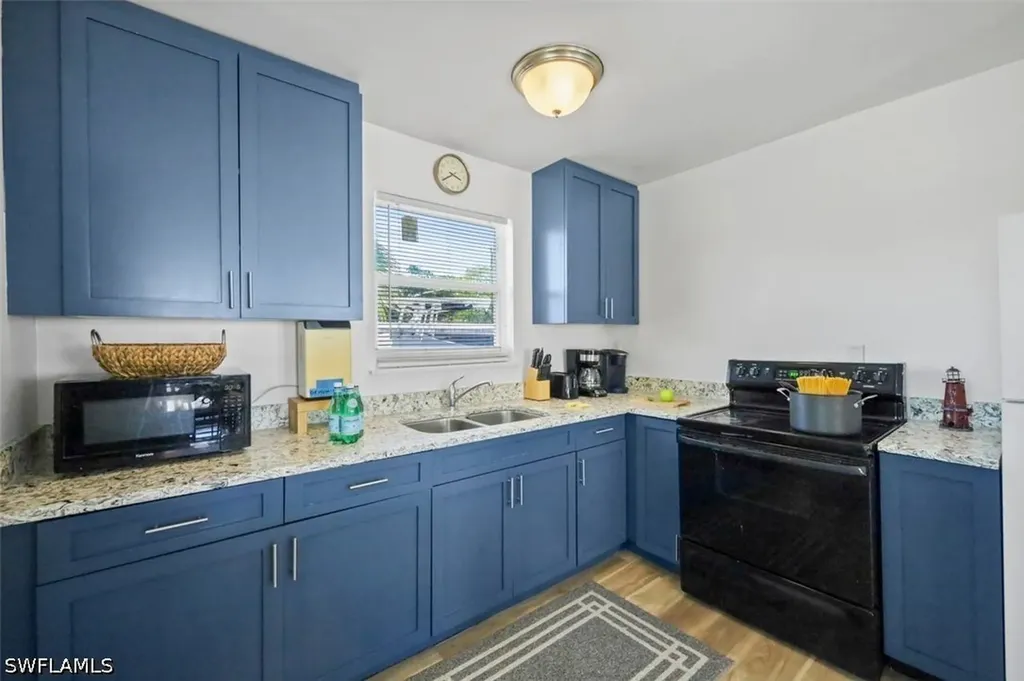 407 Mango Avenue Goodland Isles FL 34140